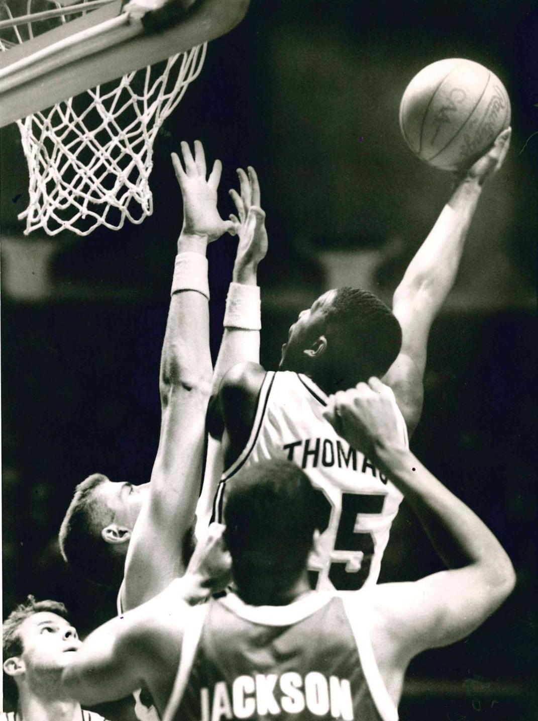 8. Deon Thomas, 1991-94